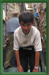 Wall Climb (8) * 1463 x 2322 * (3.03MB)